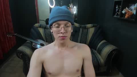 Snapshot of jinnbook chatting on October 2025 09:28:02 AM JinnBook online show from October 2025 09:28:02 AM