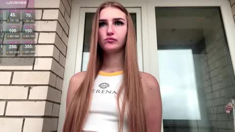 Jinny online show from November 2025 08:36:02 AM