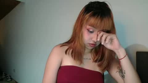 Minaa  online show from November 2025 04:15:02 AM