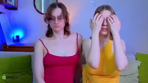 Hey Guys We are Julia ginger  Tina brunette online show from June 2026 05:34:01 PM