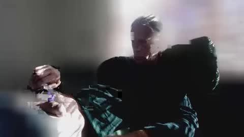 jizzmitten5 online show from November 2025 08:30:01 PM