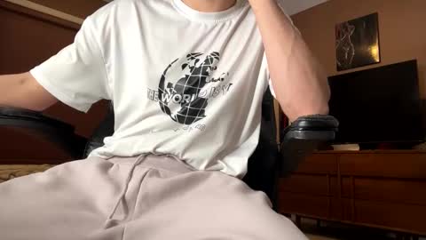 Snapshot of jjjjjfive chatting on February 2025 10:02:01 AM jjjjjfive online show from February 2025 10:02:01 AM