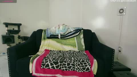 Snapshot of jjjust4fun1985 chatting on December 2024 01:25:01 AM Nicole Allen online show from December 2024 01:25:01 AM