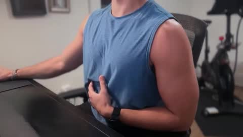 JJ online show from October 2025 10:43:02 PM