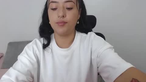 Snapshot of jjulietha95 chatting on December 2024 03:24:02 PM Julieta online show from December 2024 03:24:02 PM