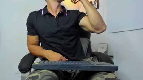 IGJmortton online show from January 2026 01:07:02 AM