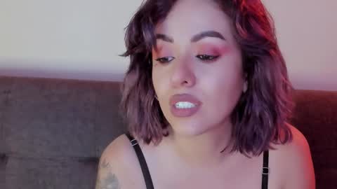 Snapshot of joan_allen chatting on February 2025 11:37:02 PM Johana online show from February 2025 11:37:02 PM