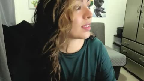 Johana              online show from May 2026 04:59:02 PM