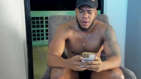 Snapshot of joan_saenz chatting on January 2025 10:34:02 AM JOAN SAENZ online show from January 2025 10:34:02 AM