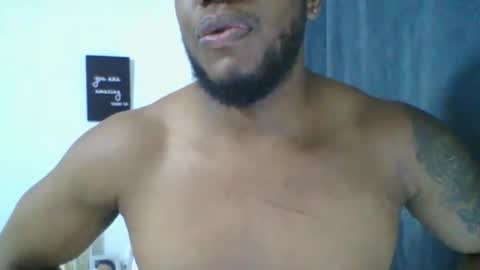 Snapshot of joan_saenz chatting on November 2025 01:15:02 AM JOAN SAENZ online show from November 2025 01:15:02 AM