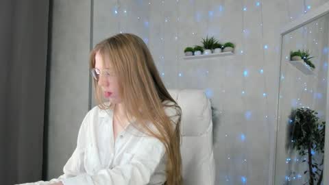 joann_shermann online show from October 2025 01:11:01 AM