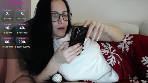 Snapshot of joanna_cw chatting on February 2025 12:49:02 AM Jo online show from February 2025 12:49:02 AM