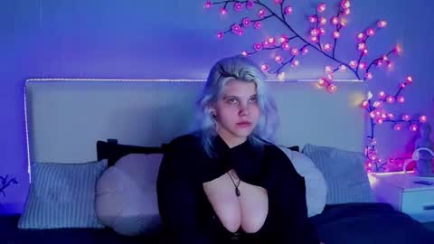 Joann online show from September 2025 07:25:02 PM