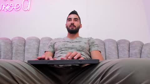 JOAO BATISTA online show from February 2025 12:14:01 AM