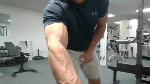 joe_smith5679 online show from September 2025 05:02:02 PM