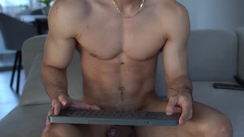 Snapshot of joe_steel1 chatting on January 2025 12:47:02 PM joe_steel1 online show from January 2025 12:47:02 PM