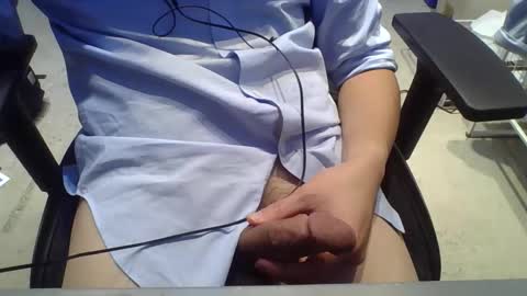 Snapshot of joejoe_1985 chatting on December 2025 06:16:01 PM joejoe_1985 online show from December 2025 06:16:01 PM