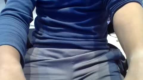 Snapshot of joejoe_1985 chatting on January 2026 06:55:02 PM joejoe_1985 online show from January 2026 06:55:02 PM