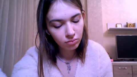 Jennifer online show from March 2026 05:52:02 PM