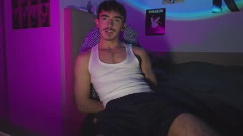 Snapshot of joeosulli2024 chatting on November 2025 09:14:02 PM JoeOsulli online show from November 2025 09:14:02 PM