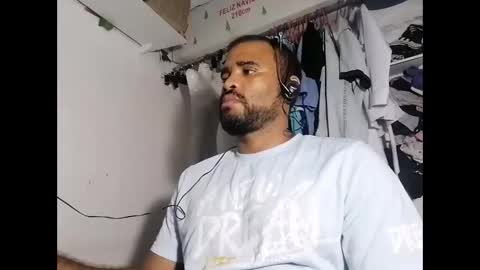 johan2222222222 online show from February 2025 05:33:02 AM