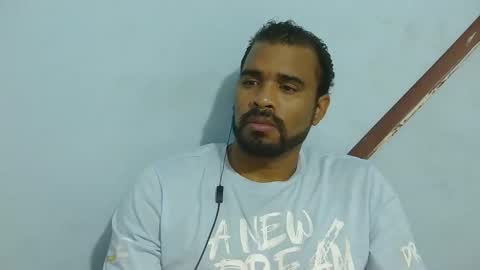 johan2222222222 online show from November 2025 05:06:01 AM