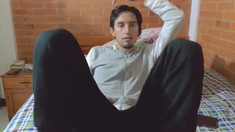 johan70nsexy online show from April 2026 02:01:01 AM