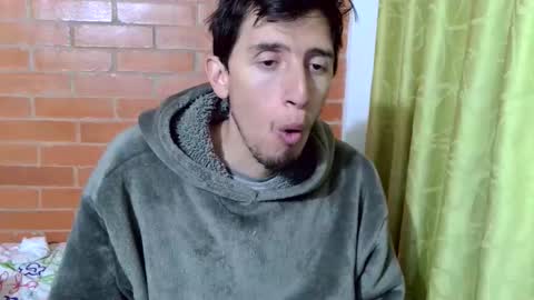 johan70nsexy online show from April 2026 01:47:01 AM