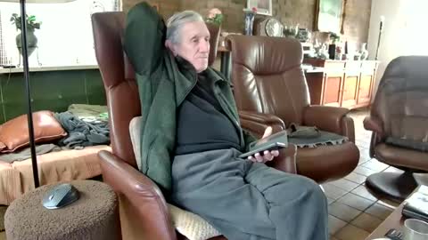 johan7 heet online show from February 2025 01:18:02 PM