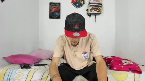 johan_and_antonella online show from December 2024 04:39:01 AM