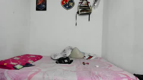 johan_and_antonella online show from September 2025 11:17:02 PM