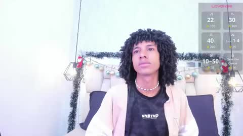 Snapshot of johan_gz_ chatting on December 2025 11:27:02 AM Johan online show from December 2025 11:27:02 AM