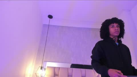 Snapshot of johan_gz_ chatting on April 2026 11:32:01 AM Johan online show from April 2026 11:32:01 AM