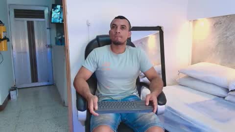 johan online show from February 2026 06:44:01 AM