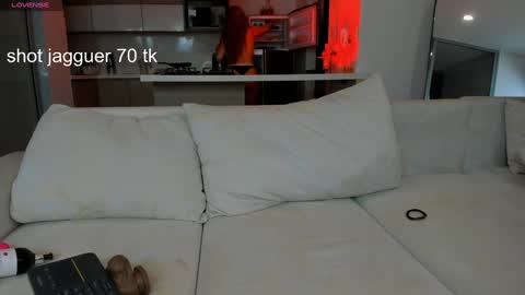 johana fox online show from December 2024 06:55:02 AM