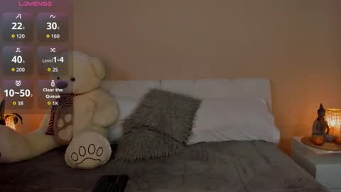 johana fox online show from October 2025 10:30:02 PM