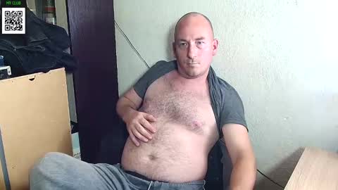 Johan online show from December 2024 07:17:01 PM