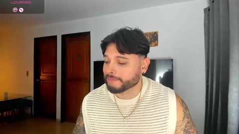 King -    online show from January 2025 01:42:01 AM