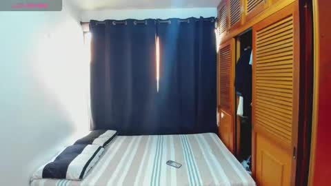 Snapshot of johatsu chatting on February 2026 07:42:02 PM King - online show from February 2026 07:42:02 PM