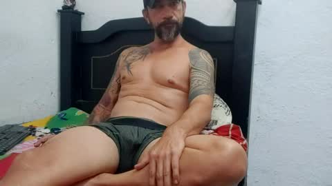 Snapshot of john_balthor chatting on January 2025 10:22:01 PM online show from January 2025 10:22:01 PM