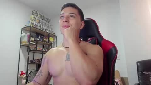 JOHN online show from September 2025 09:58:01 PM