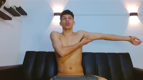 Snapshot of john_ssnow29 chatting on February 2026 08:37:01 AM john_ssnow29 online show from February 2026 08:37:01 AM