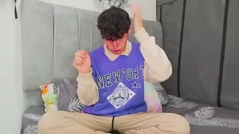 John Vichenso online show from December 2024 05:55:01 PM