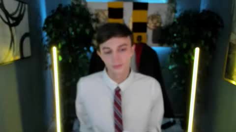 John online show from October 2025 06:14:02 AM