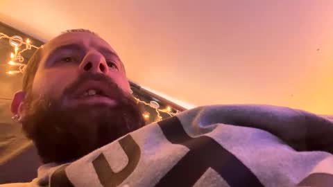 Snapshot of johnboii813 chatting on December 2024 03:24:02 PM johnboii813 online show from December 2024 03:24:02 PM