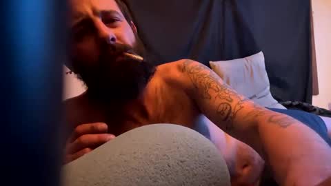 Snapshot of johnboii813 chatting on January 2025 12:18:01 PM johnboii813 online show from January 2025 12:18:01 PM