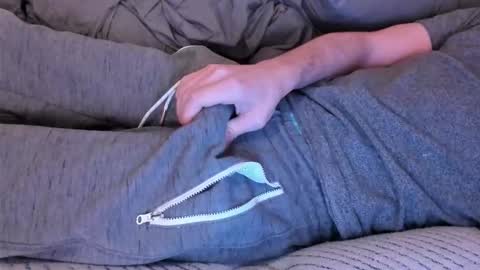 JohnnySilk online show from March 2026 11:13:01 AM