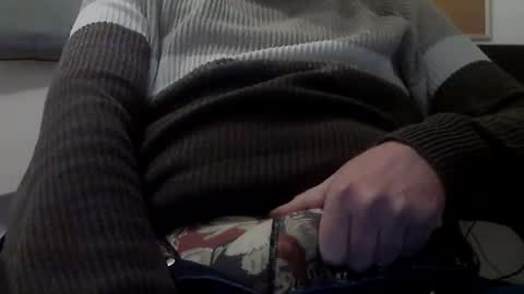 Snapshot of johnjerkof chatting on January 2025 08:48:02 PM johnjerkof online show from January 2025 08:48:02 PM