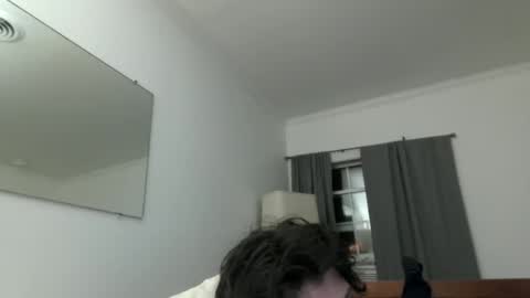 johnjohn online show from September 2025 02:55:02 AM