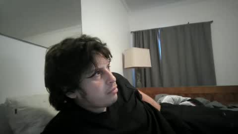 johnjohn online show from October 2025 11:42:01 AM